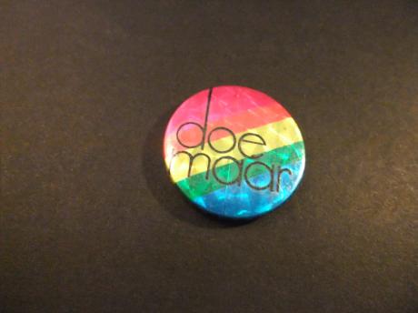 Doe Maar Nederlandse popgroep ( Nederpop) logo meerkleurig